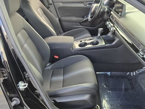 Certified 2025 Honda Civic Sport image 17