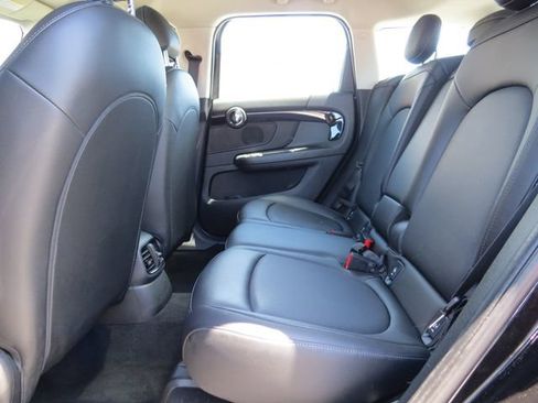 Used 2022 MINI Cooper Countryman FWD image 12