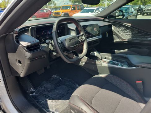 New 2027 Dodge Charger R/T w/ Driver Convenience Group AWD/4WD image 11