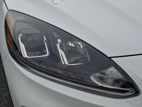 Certified 2022 Ford Escape SE image 7