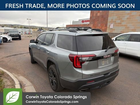 Used 2023 GMC Acadia SLT w/ Elevation Edition AWD/4WD image 7