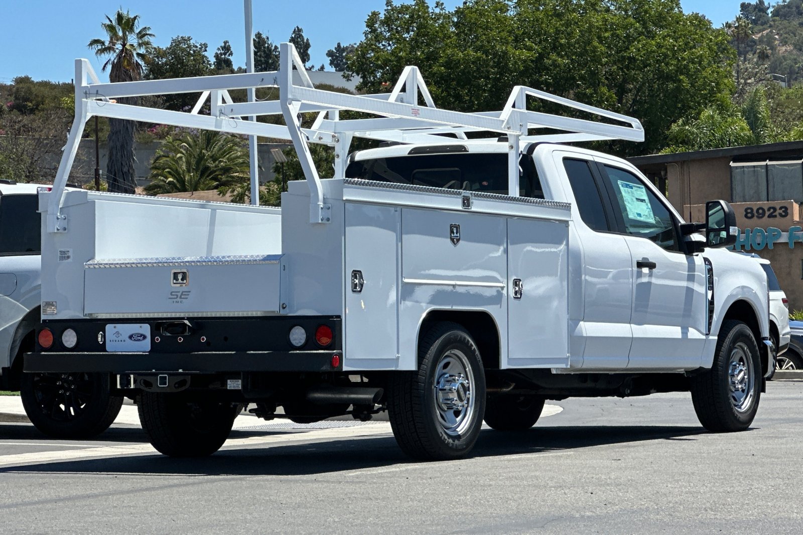 New 2026 Ford F350 XL w/ XL Chrome Package RWD image 3