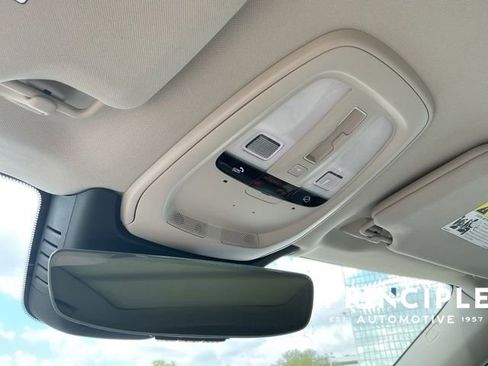 Certified 2023 Volvo XC90 B5 Plus image 22