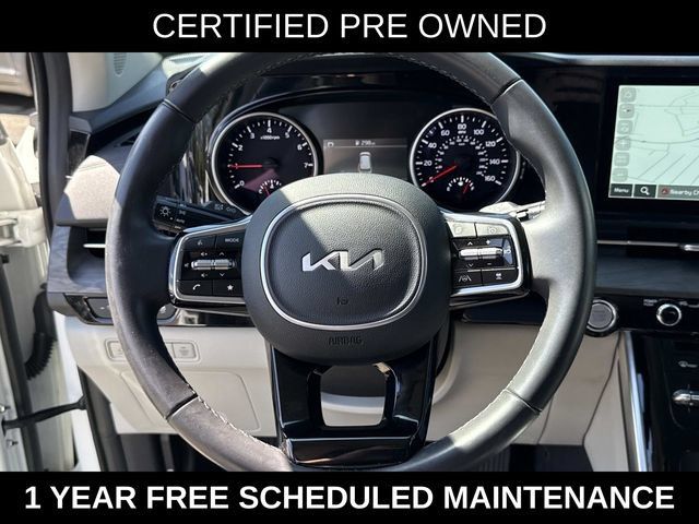 Used 2024 Kia Carnival EX FWD image 18