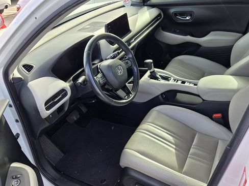 Used 2023 Honda HR-V EX-L image 5