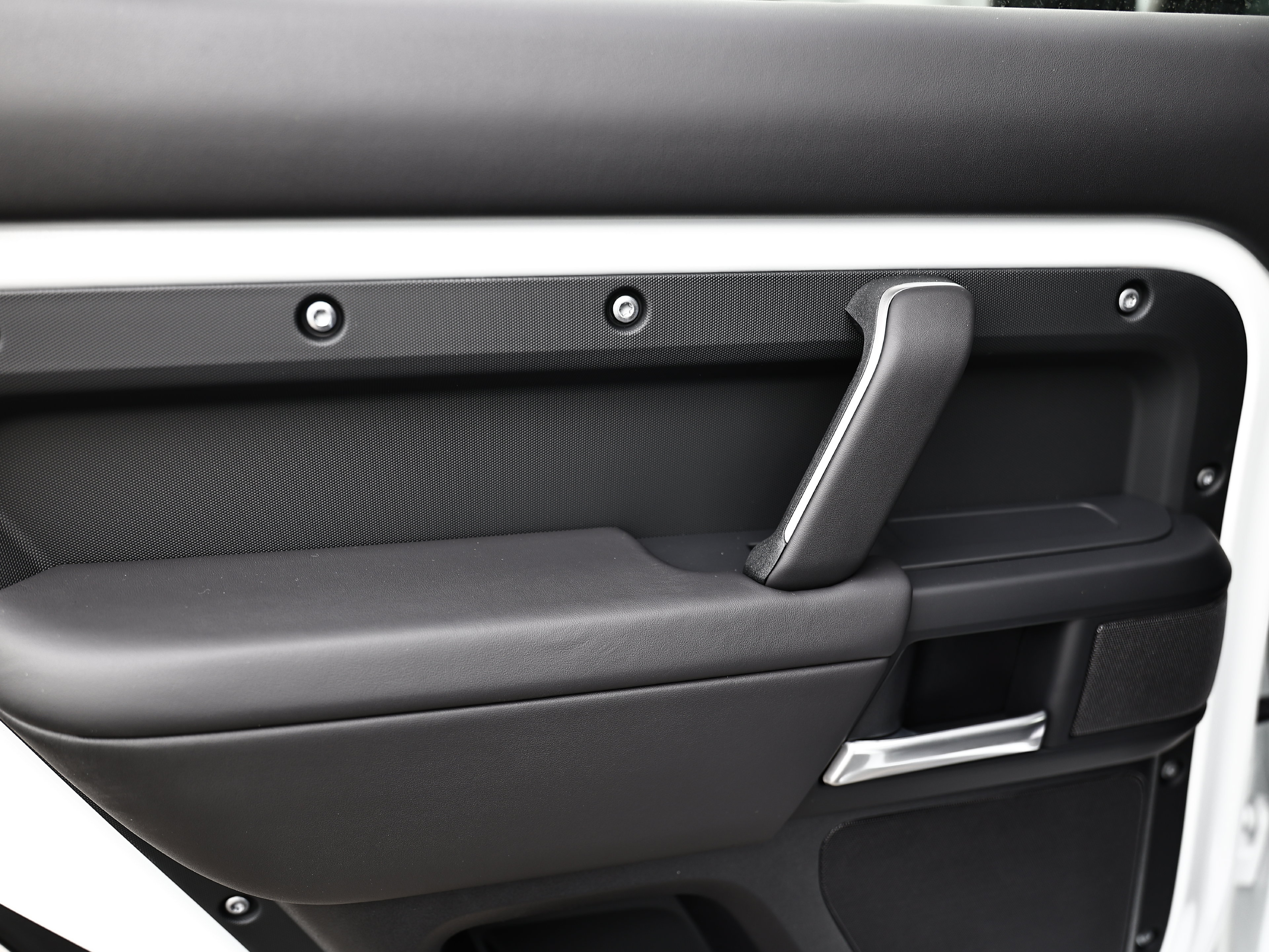 New 2026 Land Rover Defender 110 S AWD/4WD image 27