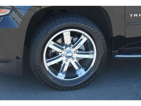 Used 2017 Chevrolet Tahoe Premier image 6