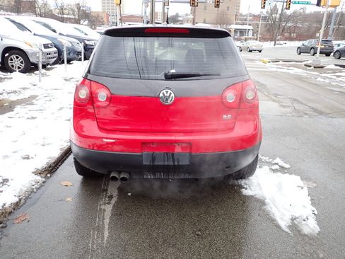 Used 2008 Volkswagen Rabbit S image 3