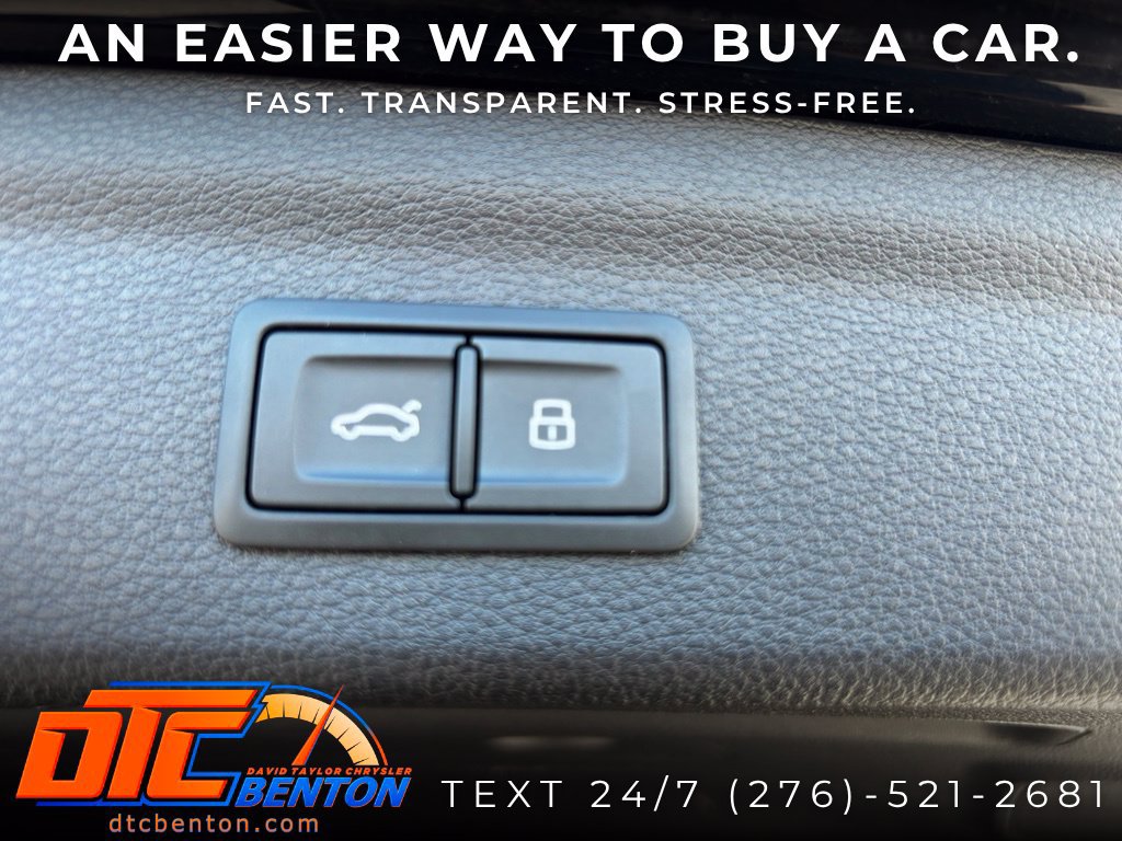 Used 2023 Audi Q3 2.0T Premium AWD/4WD image 11