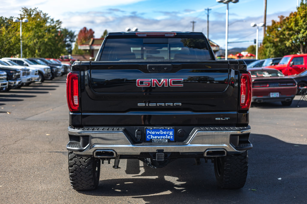 Used 2020 GMC Sierra 1500 SLT w/ SLT Premium Package AWD/4WD image 12