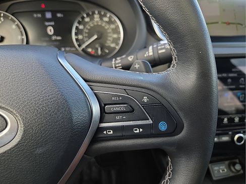 Used 2024 INFINITI QX50 Sport AWD/4WD image 18