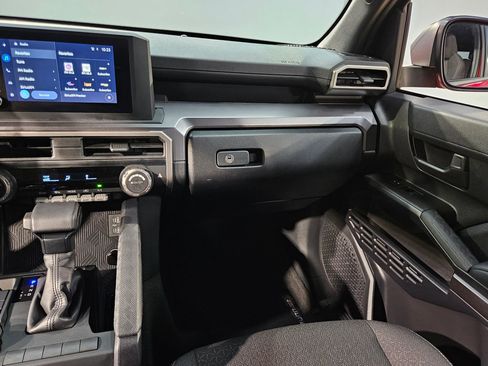 Certified 2025 Toyota 4Runner SR5 image 11