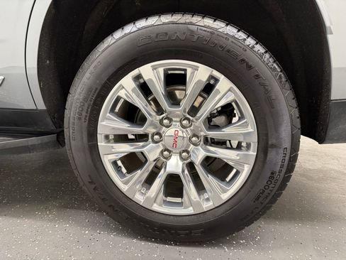 Used 2025 GMC Yukon Denali AWD/4WD image 19