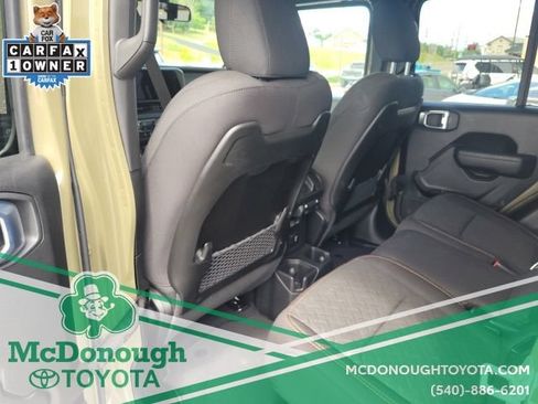 Used 2026 Jeep Gladiator Mojave AWD/4WD image 19
