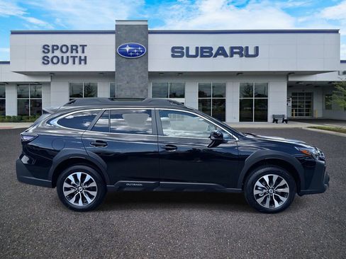 New 2025 Subaru Outback Limited image 2