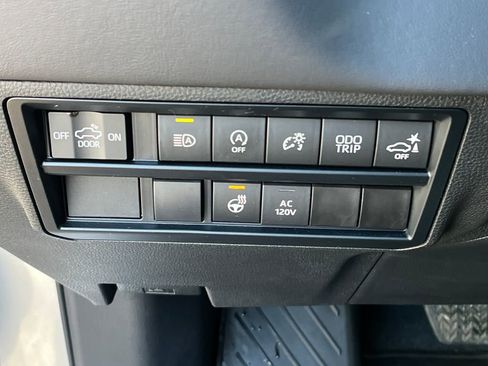 Used 2024 Toyota Tundra Platinum image 29