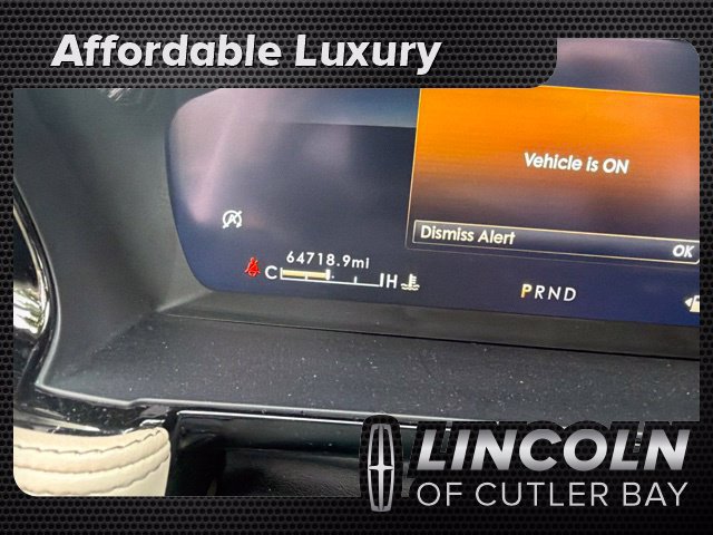 Certified 2021 Lincoln Corsair Reserve w/ Elements Package AWD/4WD image 1