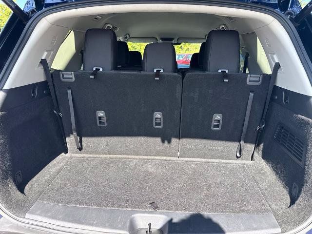 Certified 2025 Nissan Pathfinder SV AWD/4WD image 23