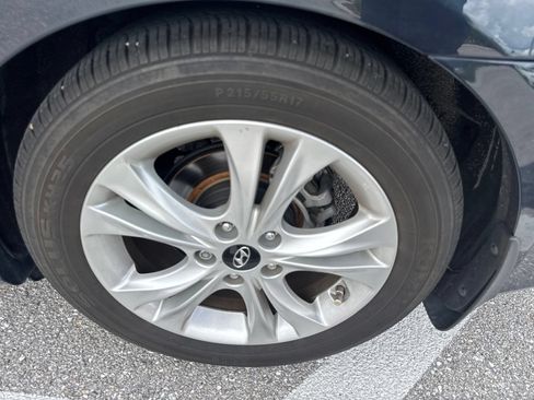 Used 2013 Hyundai Sonata Limited w/ Premium Pkg FWD image 15