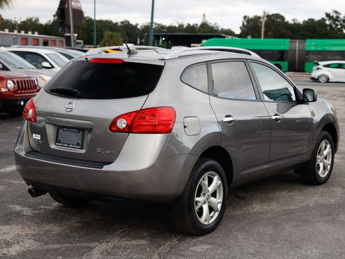 Used 2010 Nissan Rogue SL w/ Premium Pkg image 11