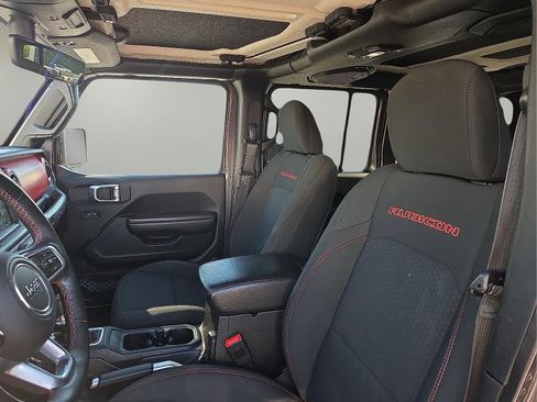 Used 2018 Jeep Wrangler Unlimited Rubicon image 13