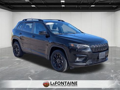 Certified 2023 Jeep Cherokee Altitude Lux image 7