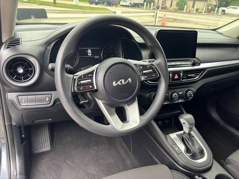 Used 2024 Kia Forte LXS FWD image 10
