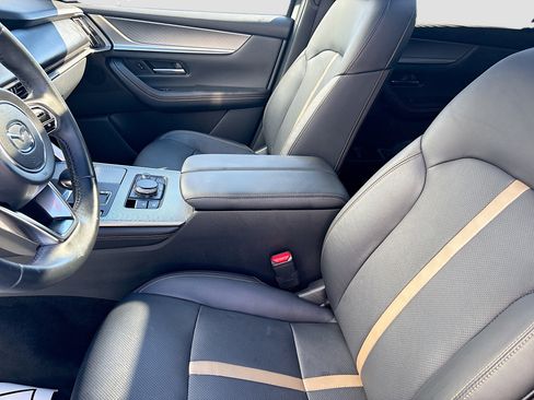 Certified 2024 MAZDA CX-90 3.3 Turbo S w/ Premium Package image 23