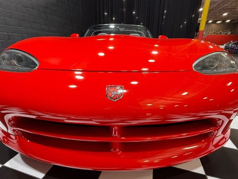 Used 1992 Dodge Viper RT/10 image 13