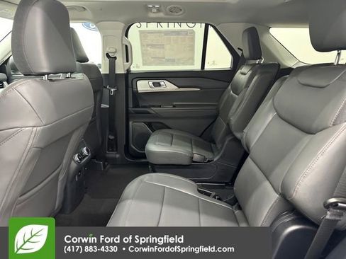 New 2026 Ford Explorer Active image 37