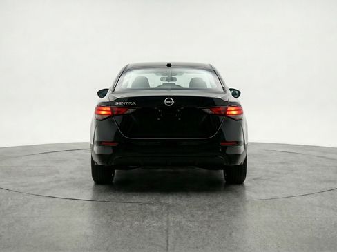 Used 2025 Nissan Sentra SV FWD image 7