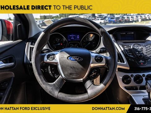 Used 2013 Ford Focus SE FWD image 7