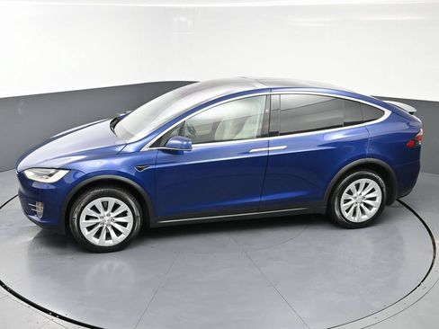Used 2017 Tesla Model X 100D AWD/4WD image 53