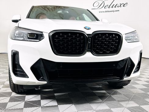 Used 2024 BMW X4 xDrive30i w/ Premium Package AWD/4WD image 31