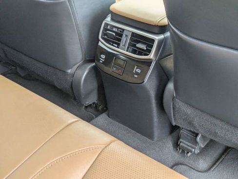 Used 2024 Lexus RX 350 w/ Technology Package image 33