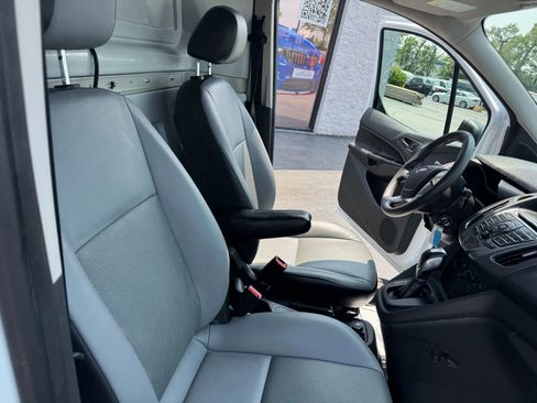 Used 2016 Ford Transit Connect XL image 12
