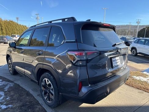 New 2026 Subaru Forester Premium image 8