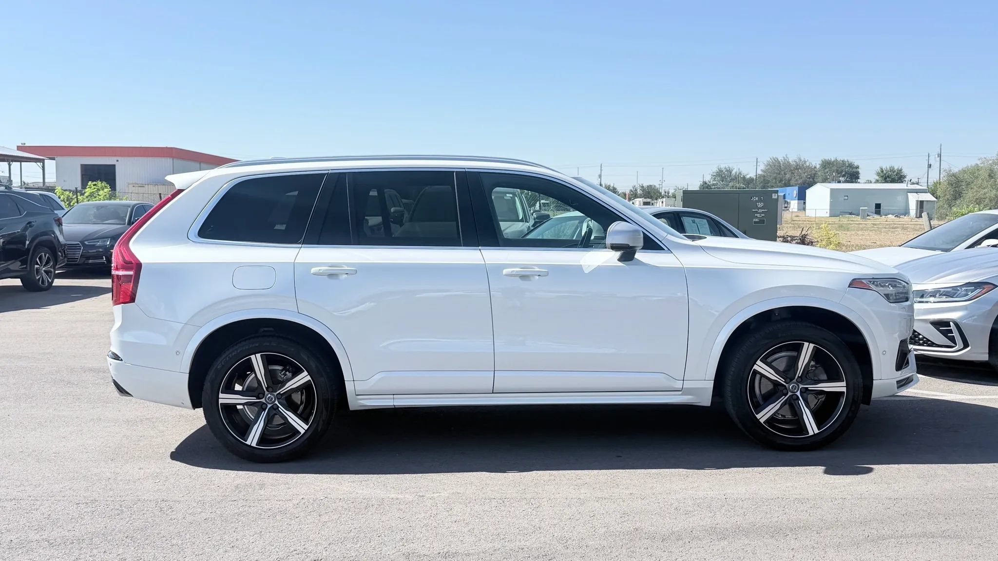 Used 2019 Volvo XC90 T6 R-Design w/ Advanced Package AWD/4WD image 7
