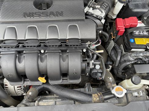 Used 2019 Nissan Sentra SV w/ Special Edition Package FWD image 22