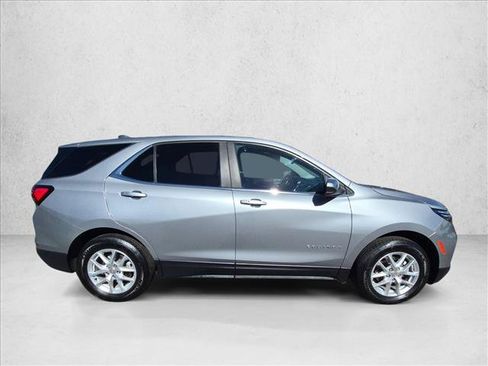 Used 2024 Chevrolet Equinox LT w/ Driver Convenience Package AWD/4WD image 4