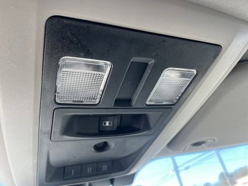 Used 2016 RAM 1500 Outdoorsman image 18