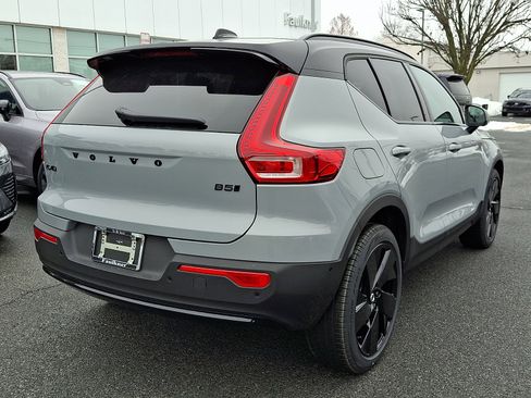New 2026 Volvo XC40 B5 Ultra w/ Climate Package image 4