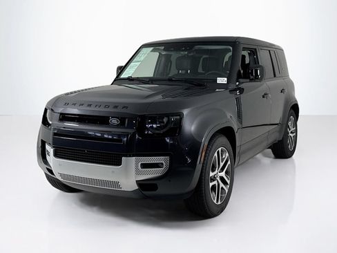 Used 2024 Land Rover Defender 110 SE AWD/4WD image 1