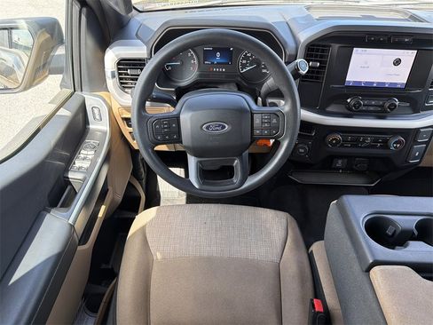 Used 2023 Ford F150 XLT image 15