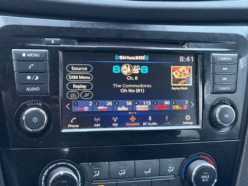 Certified 2022 Nissan Rogue Sport S image 27