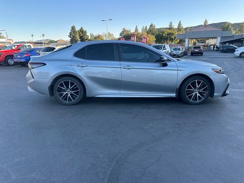 Used 2023 Toyota Camry SE w/ Protection Package (Q2) (TMS) image 3