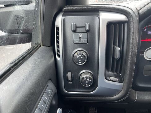 Used 2015 GMC Sierra 3500 SLT w/ Duramax Plus Package image 17