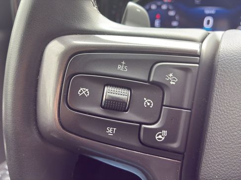 Used 2024 Chevrolet Silverado 1500 ZR2 w/ Technology Package AWD/4WD image 31
