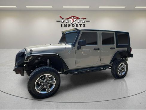 Used 2018 Jeep Wrangler Unlimited Sport S image 2