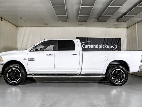 Used 2018 RAM 3500 Laramie w/ Snow Chief Group AWD/4WD image 11